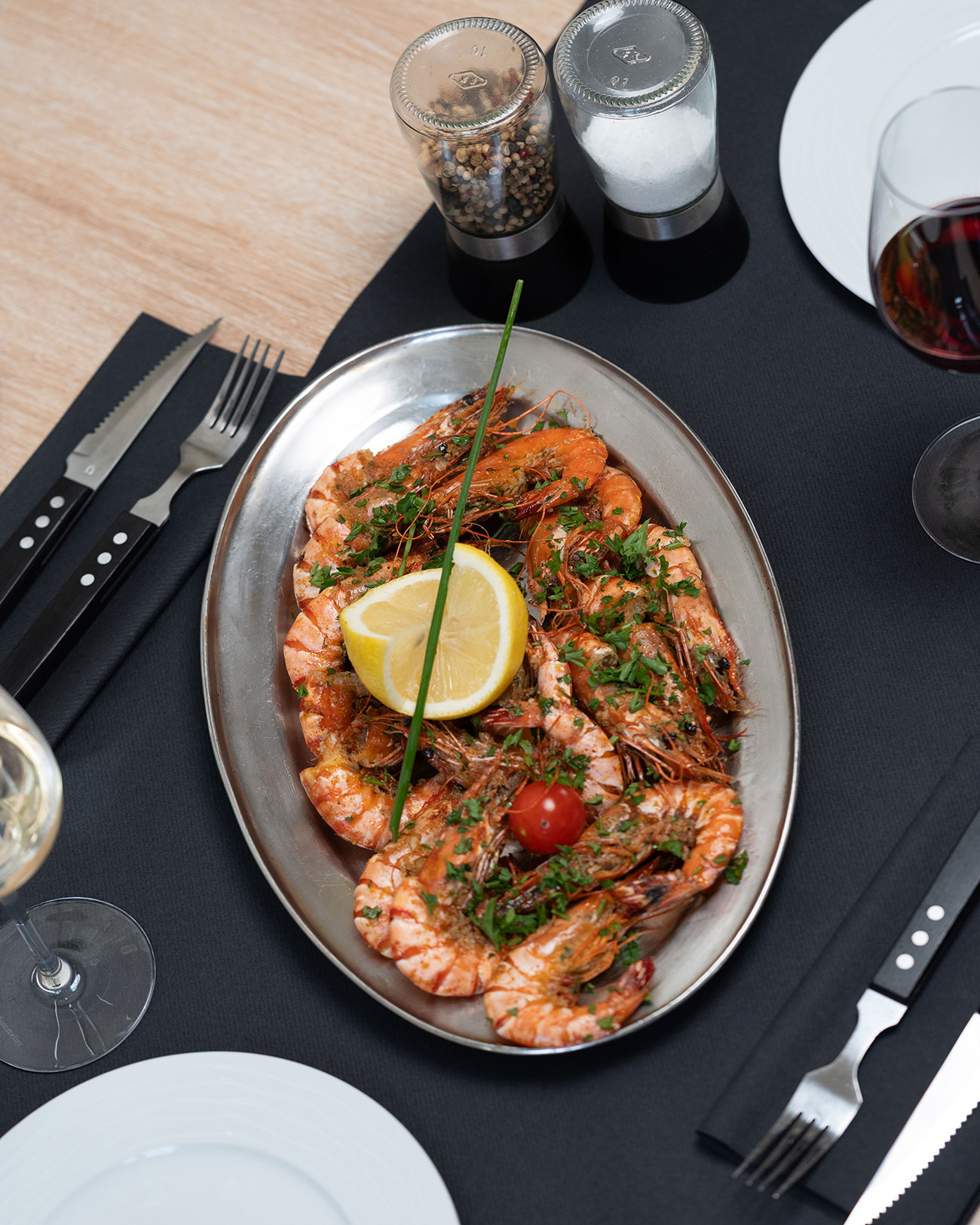 Gambas à la portugaise à gogo – Grill & Alegria, Thônex, Genève